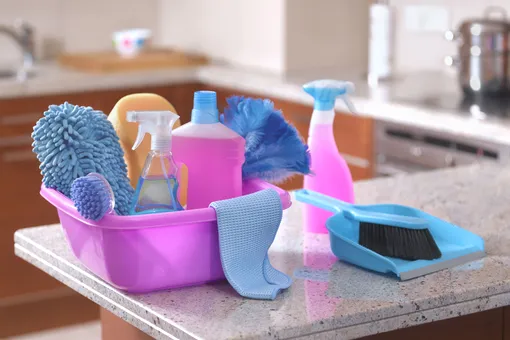 4 productos de limpieza que puedes hacer con tus propias manos